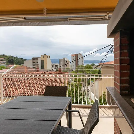 Apartment Luxury Comfort Dugi Rat