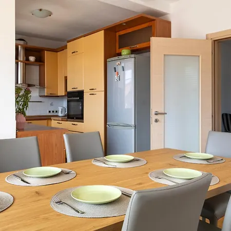 Luxury Comfort Dugi Rat